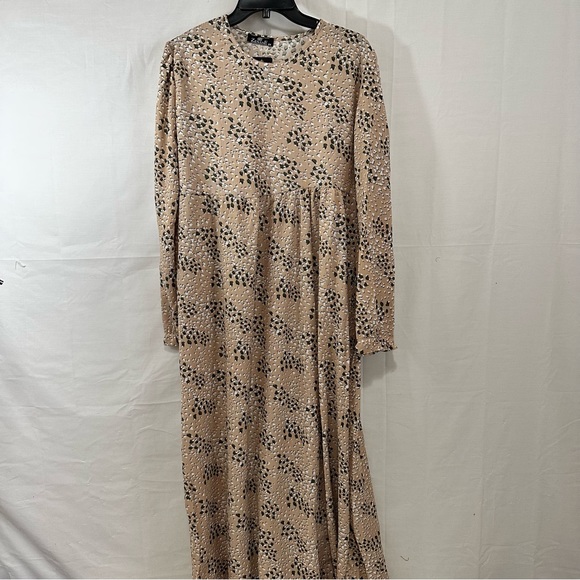 Zenane Womens
Mink - Multi - Crew neck - Unlined - Modest Dress Size 44: 12(US) - Picture 3 of 15